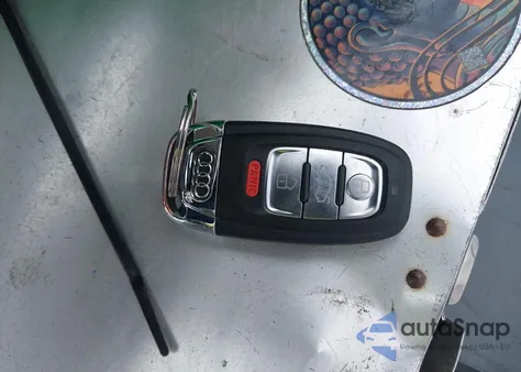 2014 Audi A4 2.0T Premium z USA, uszkodzony, nr VIN WAUAFAFL9EN024444